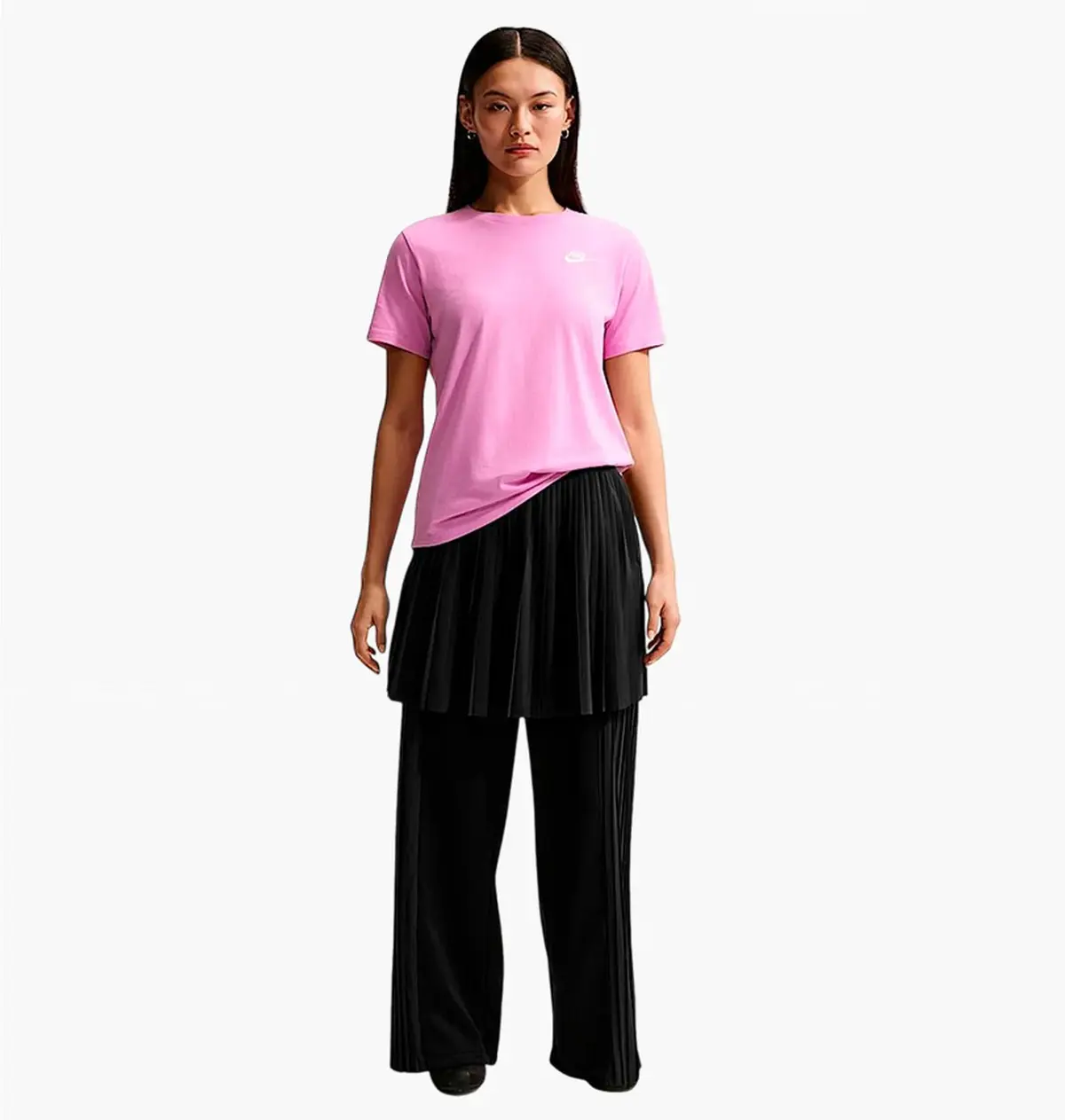 Футболка жіноча Nike W Nsw Tee Club