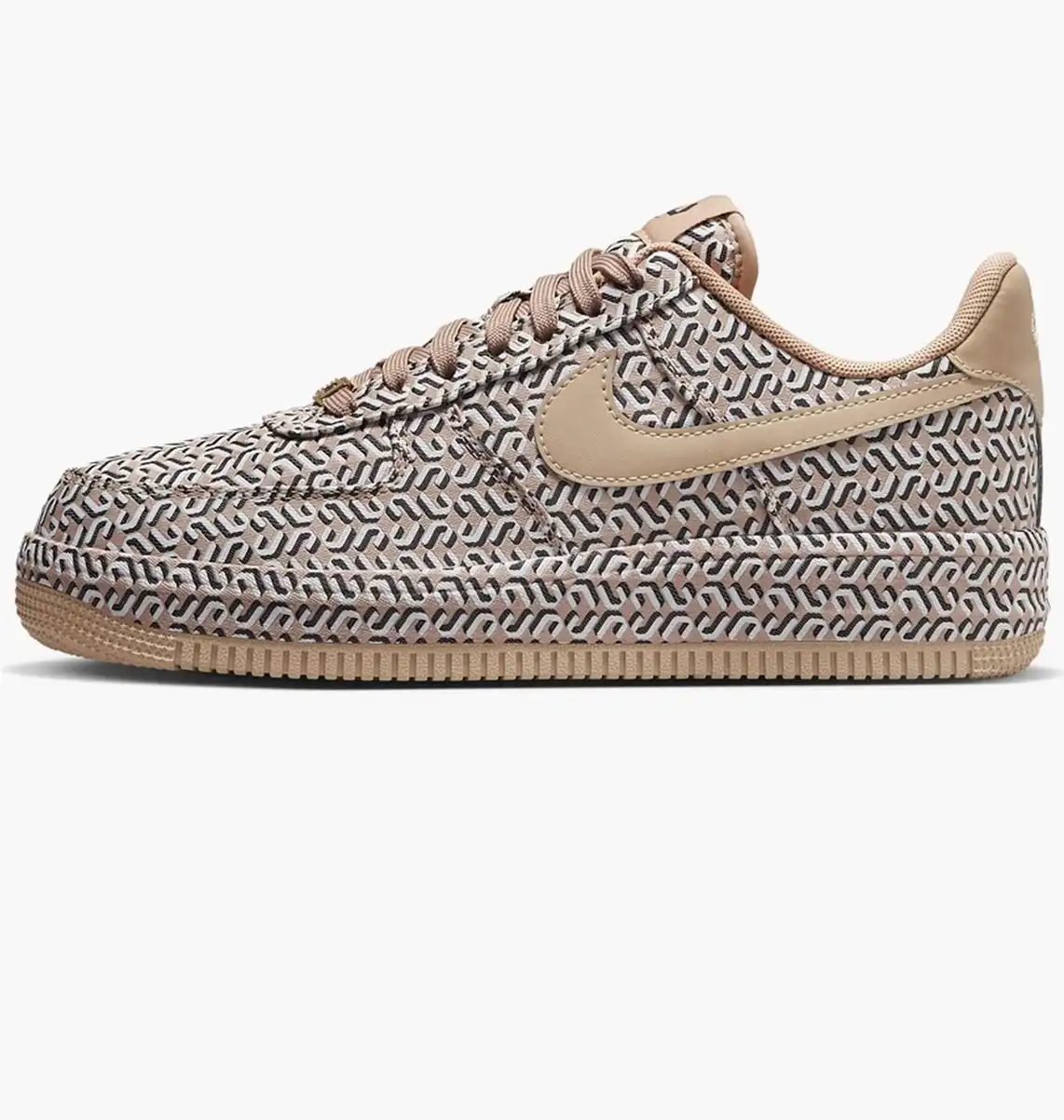 Кроссовки женские Nike Air Force 1 Lx