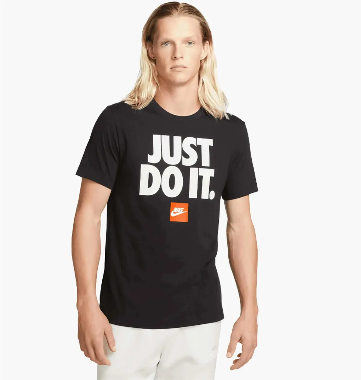 Футболка чоловіча Nike Sportswear Just Do It Verbiage