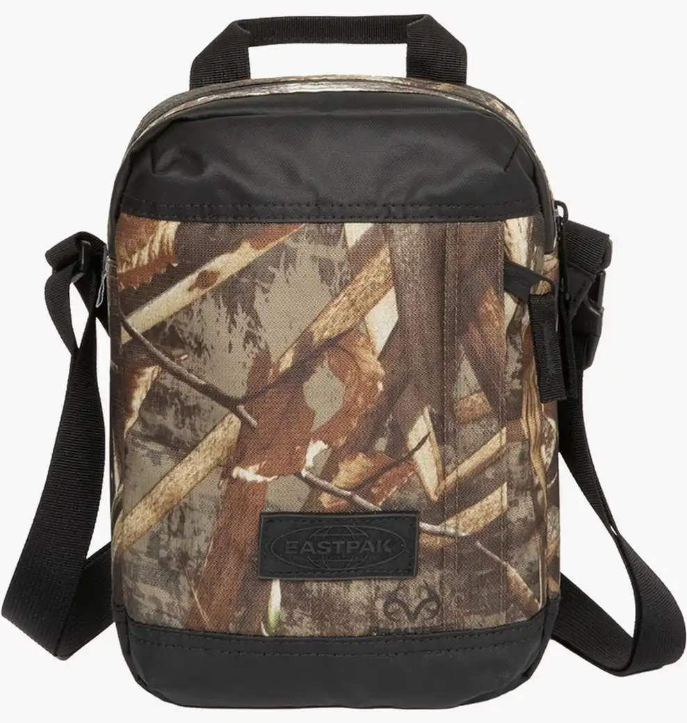 Сумка на плече Eastpak The One Cnnct
