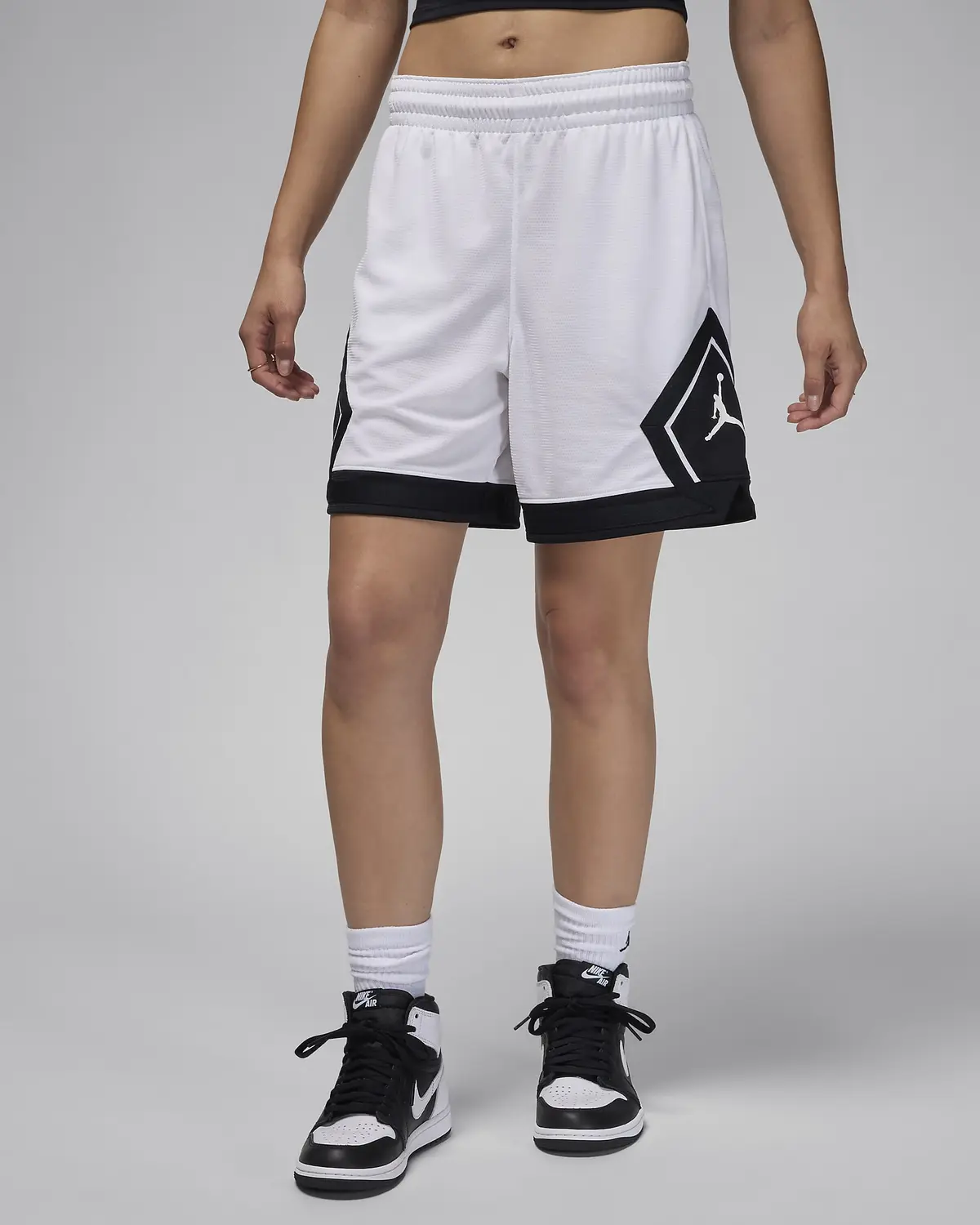 Шорти жіночі Nike Diamond Shorts