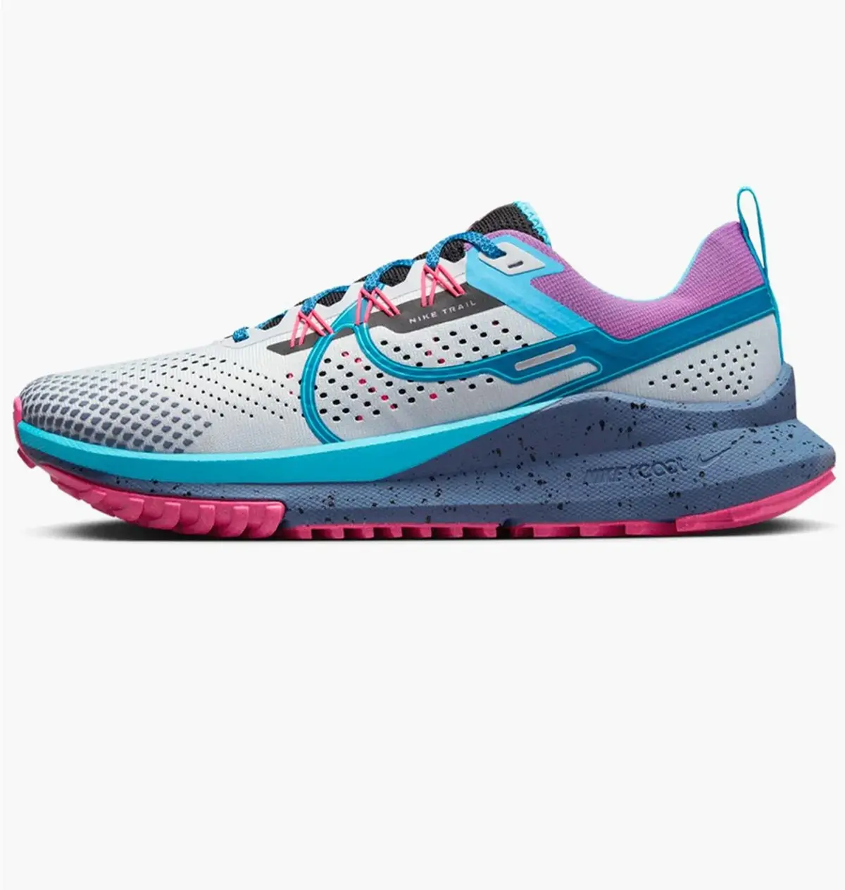 Трейловые кроссовки для бега мужские Nike React Pegasus Trail 4 Se