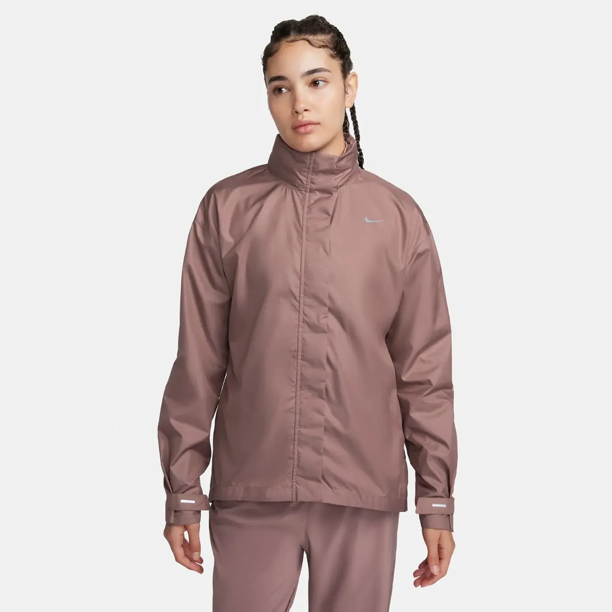 Куртка жіноча Nike W Nk Fast Repel Jacket