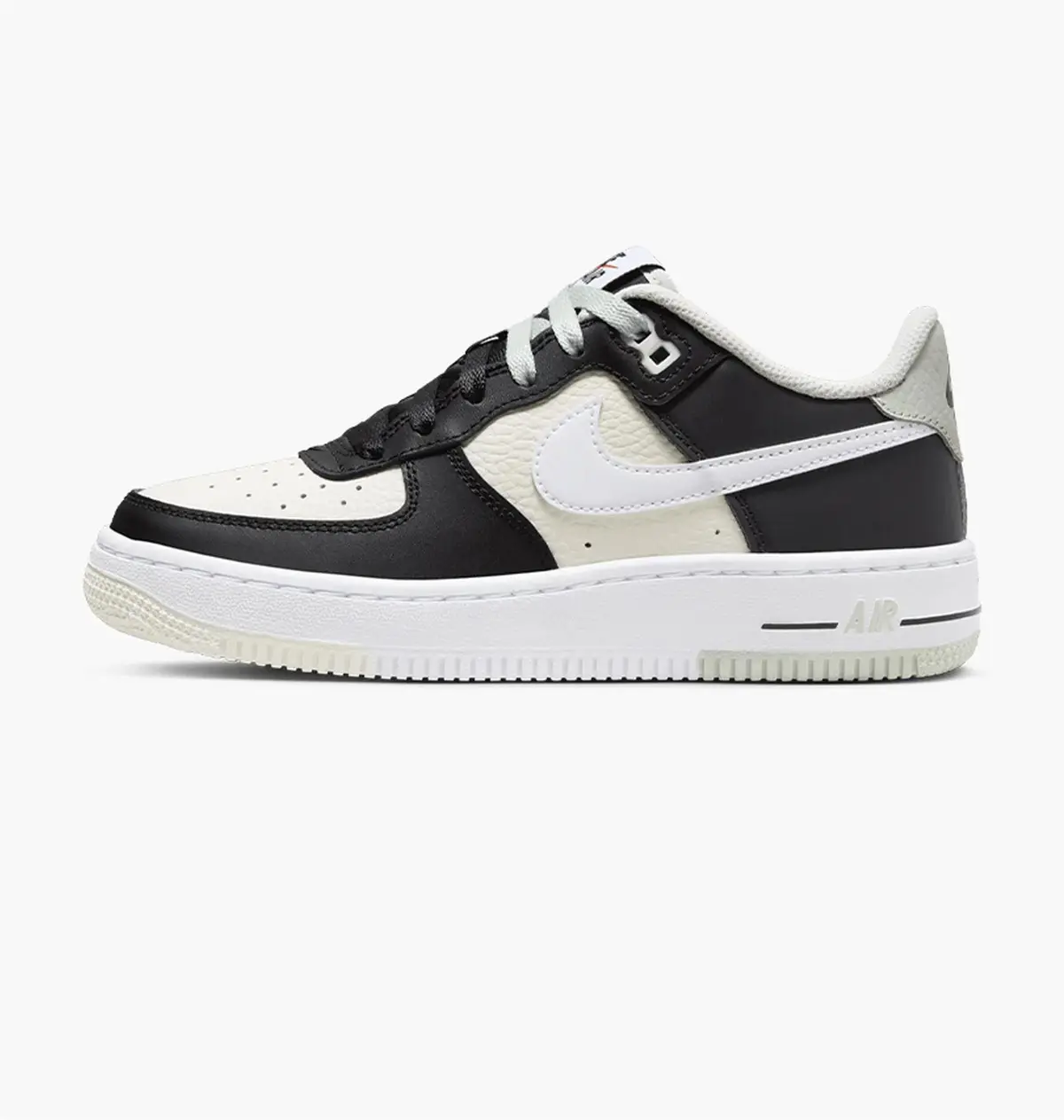 Кроссовки женские Nike Air Force 1 Lv8 (Gs)