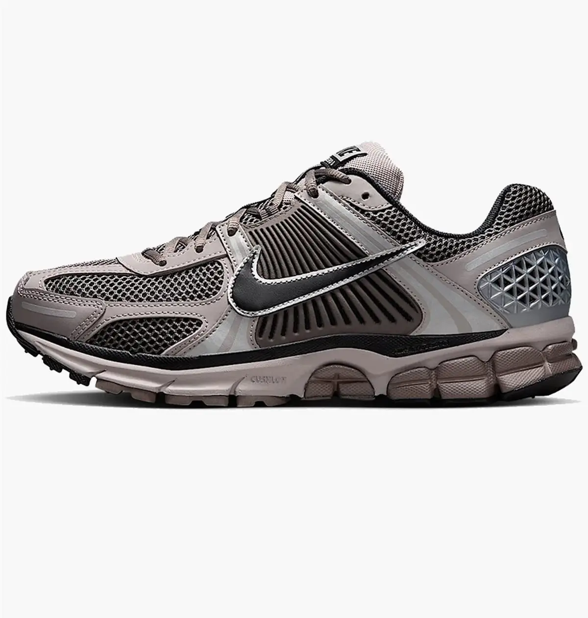 Кросівки чоловічі Nike Zoom Vomero 5