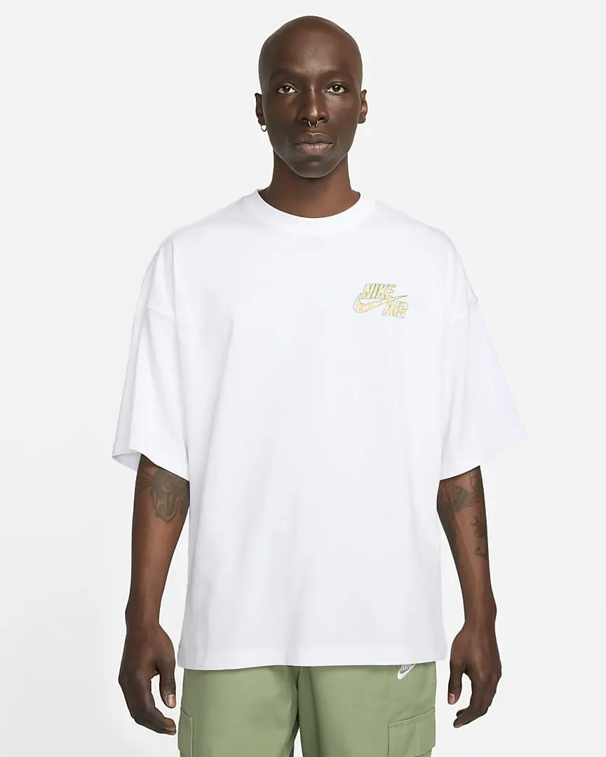 Футболка чоловіча Nike Sportswear T-Shirt