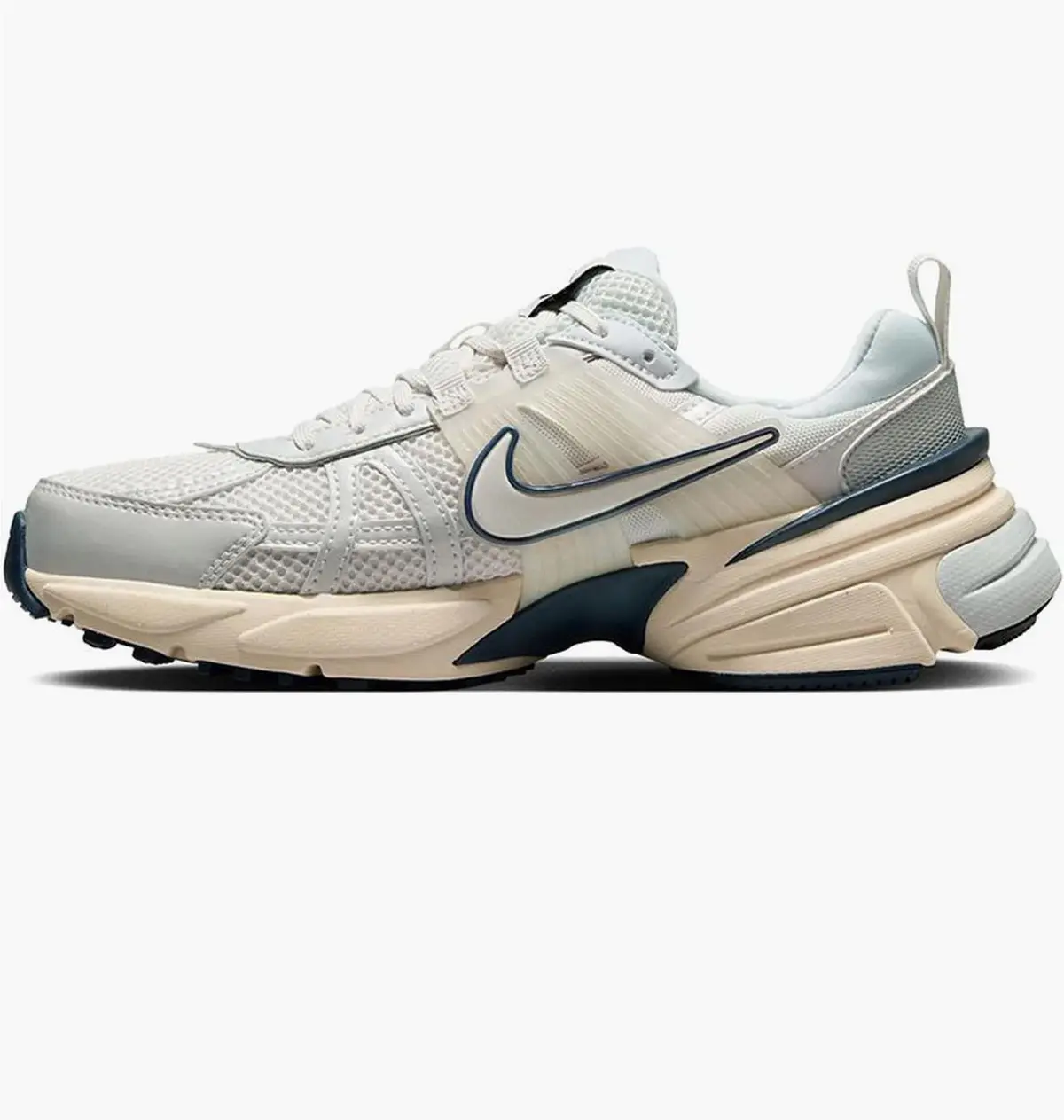 Кросівки для бігу жіночі Nike V2k Run