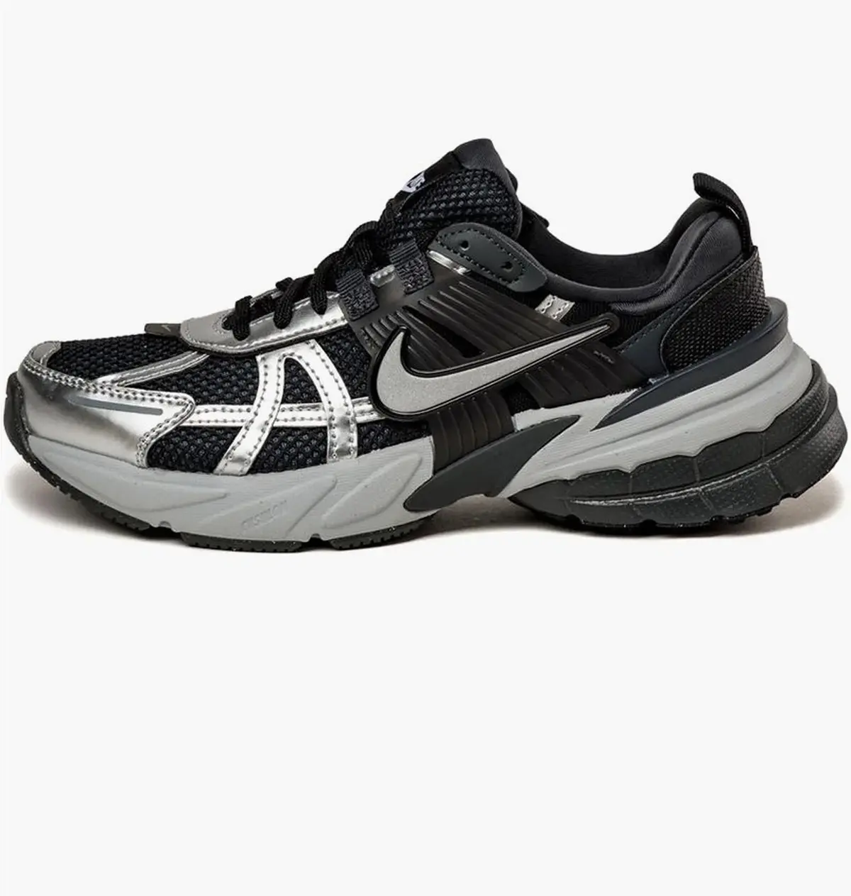 Кросівки жіночі Nike V2k Run
