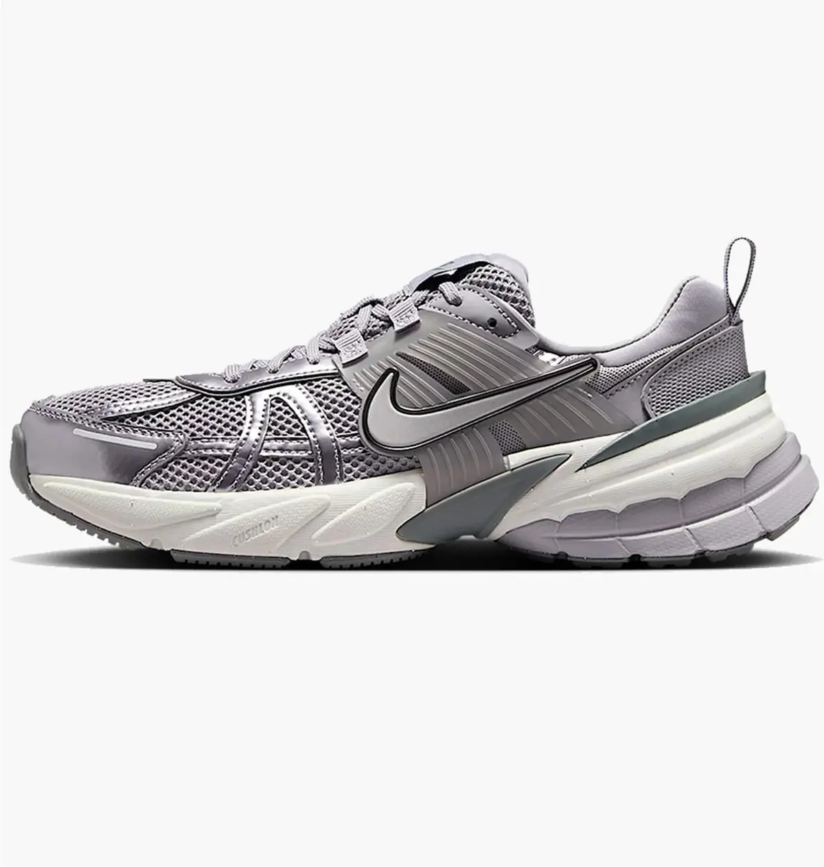 Кросівки жіночі Nike V2k Run
