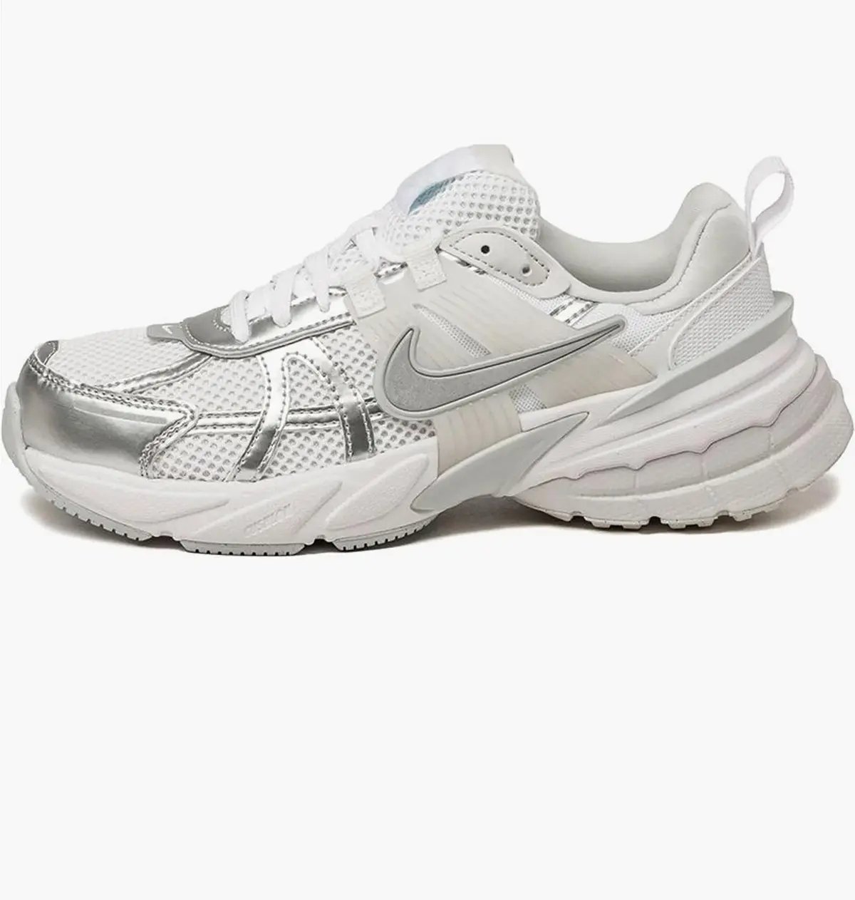 Кросівки для бігу жіночі Nike V2k Run