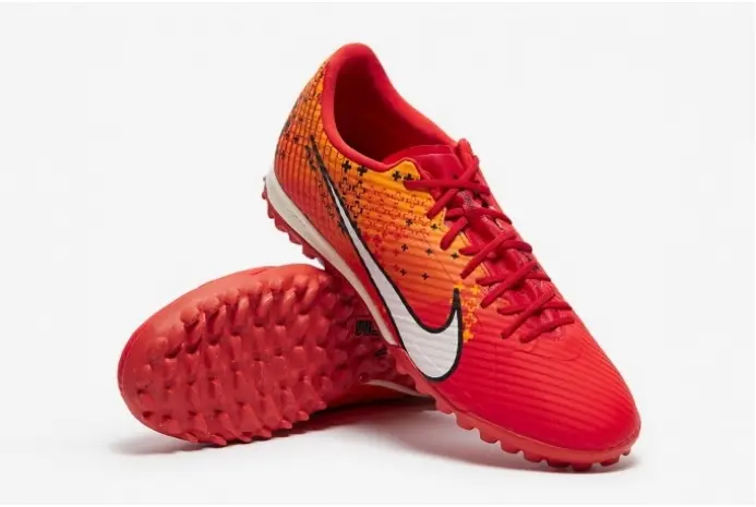 Кросівки для бігу чоловічі Nike Air Zoom Mercurial Vapor 15