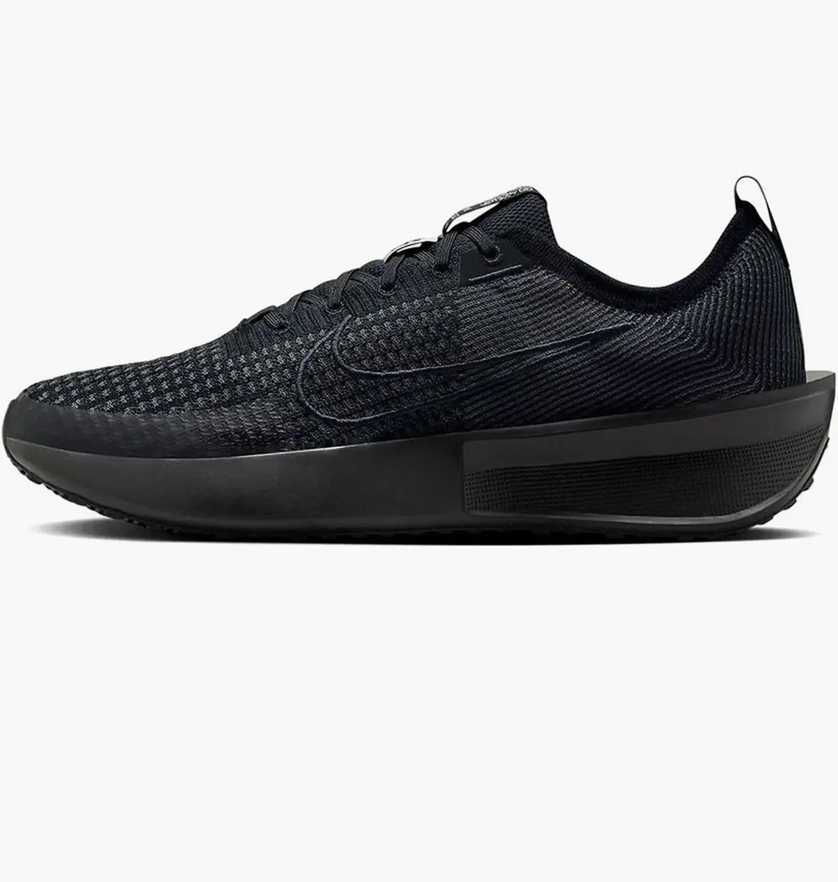 Кроссовки мужские Nike Interact Run