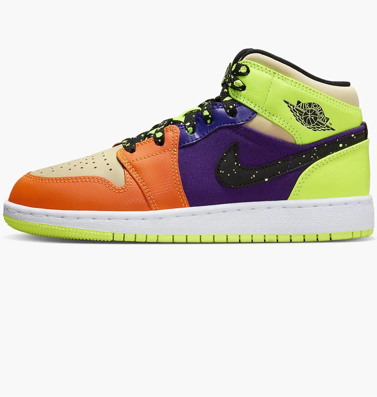 Кроссовки женские Nike Air Jordan 1