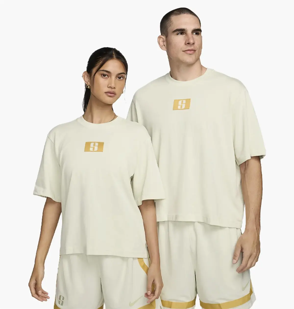 Футболка унісекс Nike Sabrina
