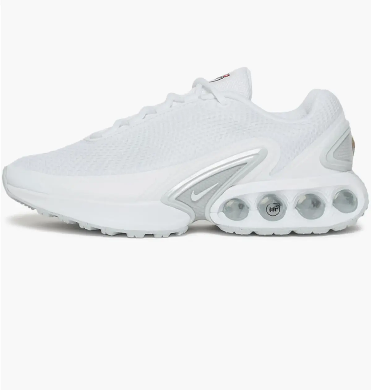 Кросівки жіночі Nike Air Max Dn White F