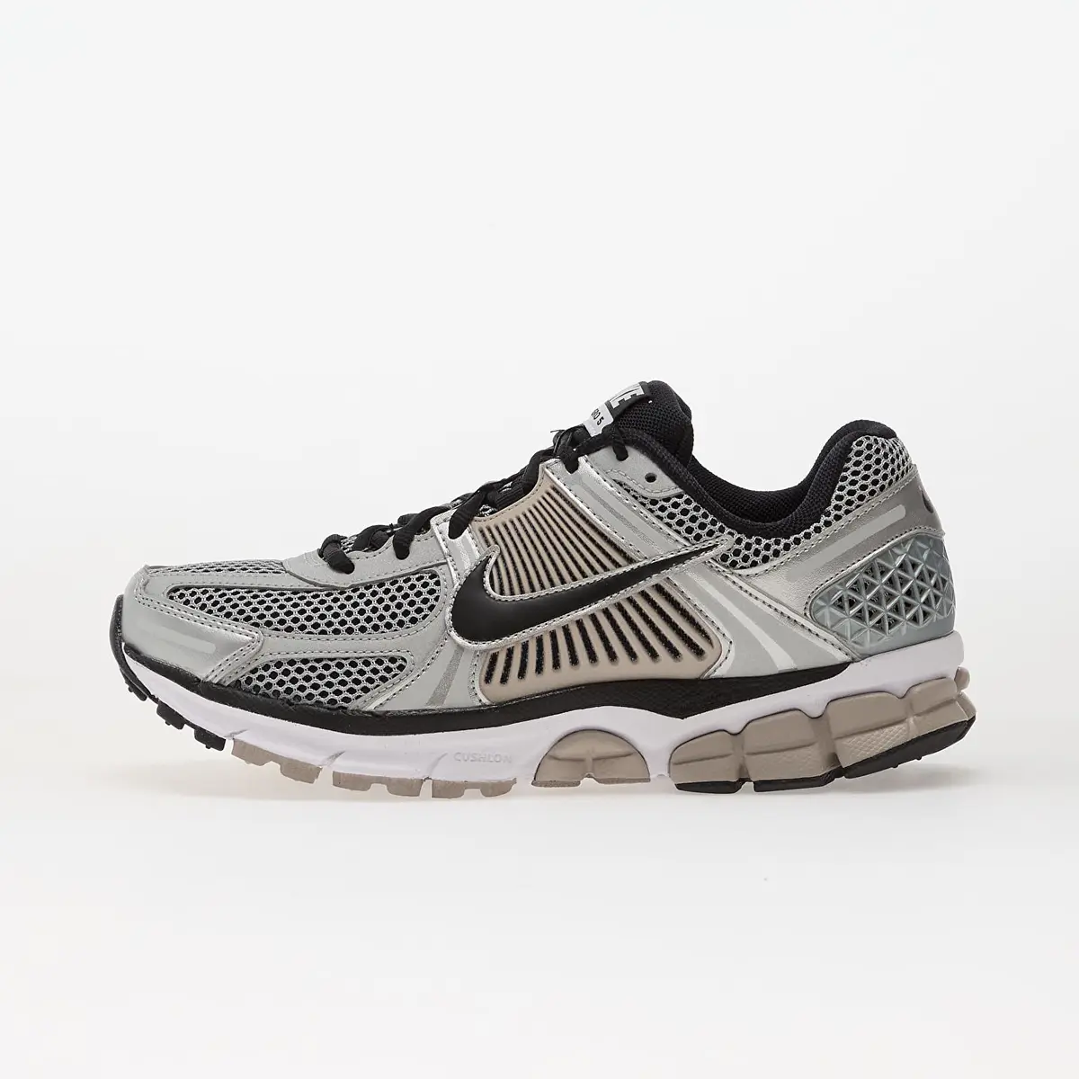 Кросівки чоловічі Nike Zoom Vomero 5