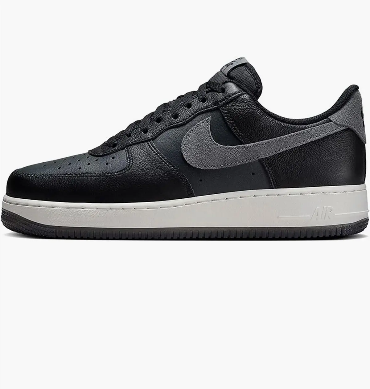 Кросівки чоловічі Nike Air Force 1 07 Lv8
