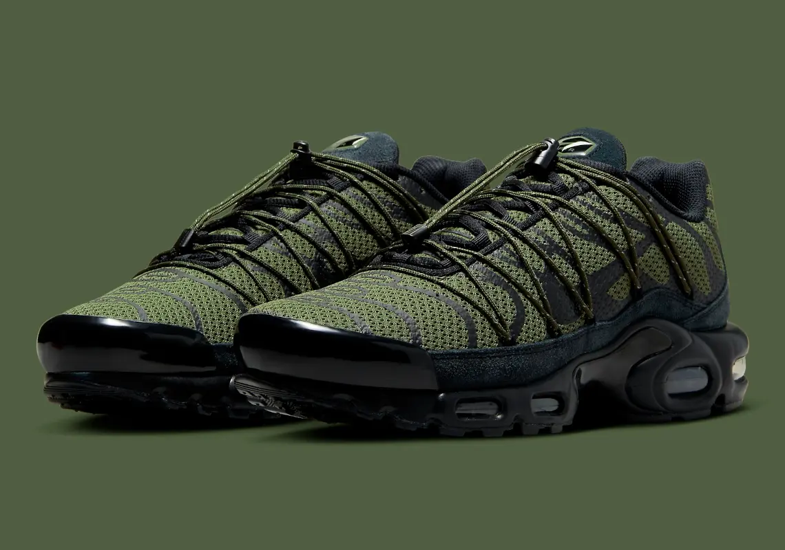 Кроссовки мужские Nike Air Max Plus Toggle