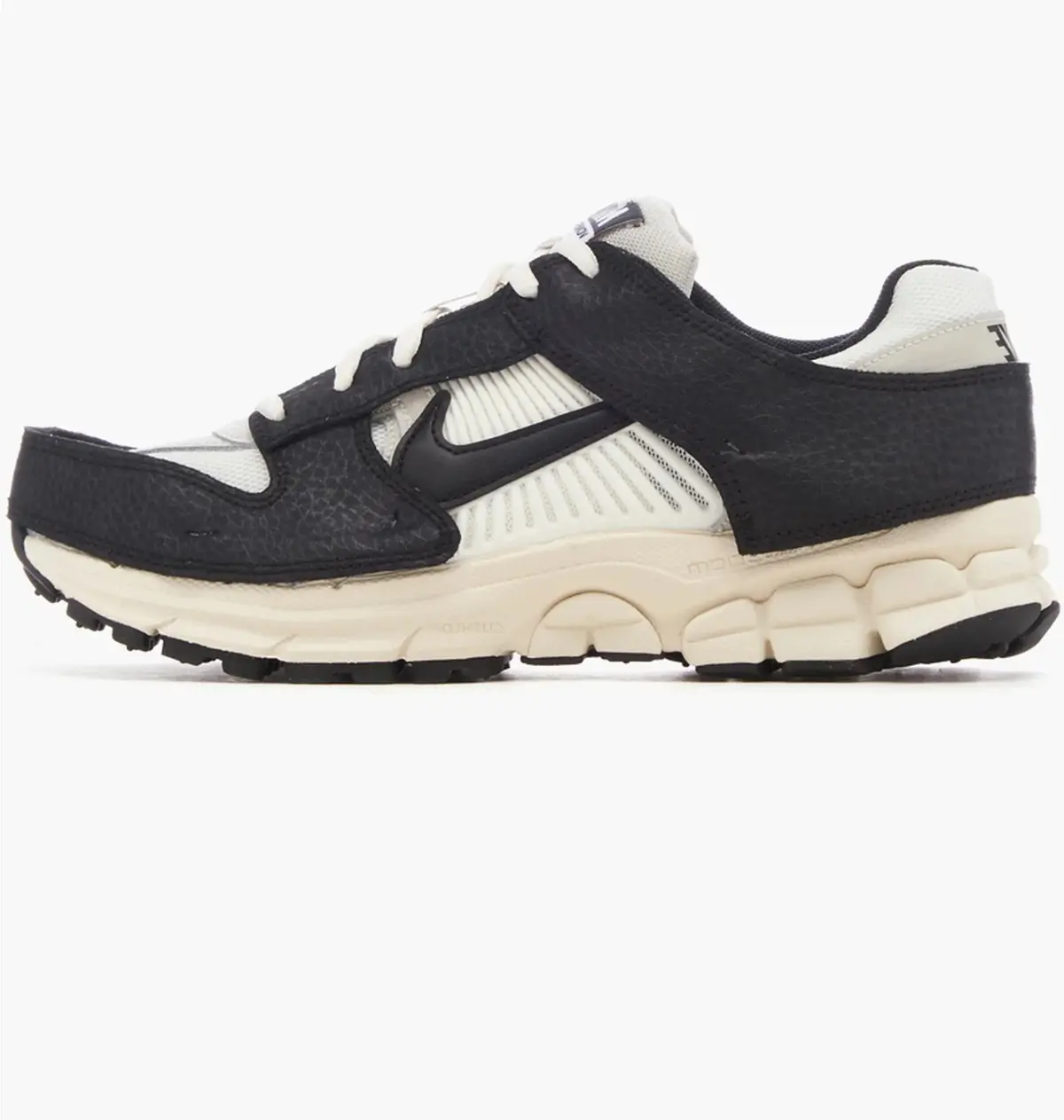 Кросівки унісекс Nike Zoom Vomero 5 Wolf