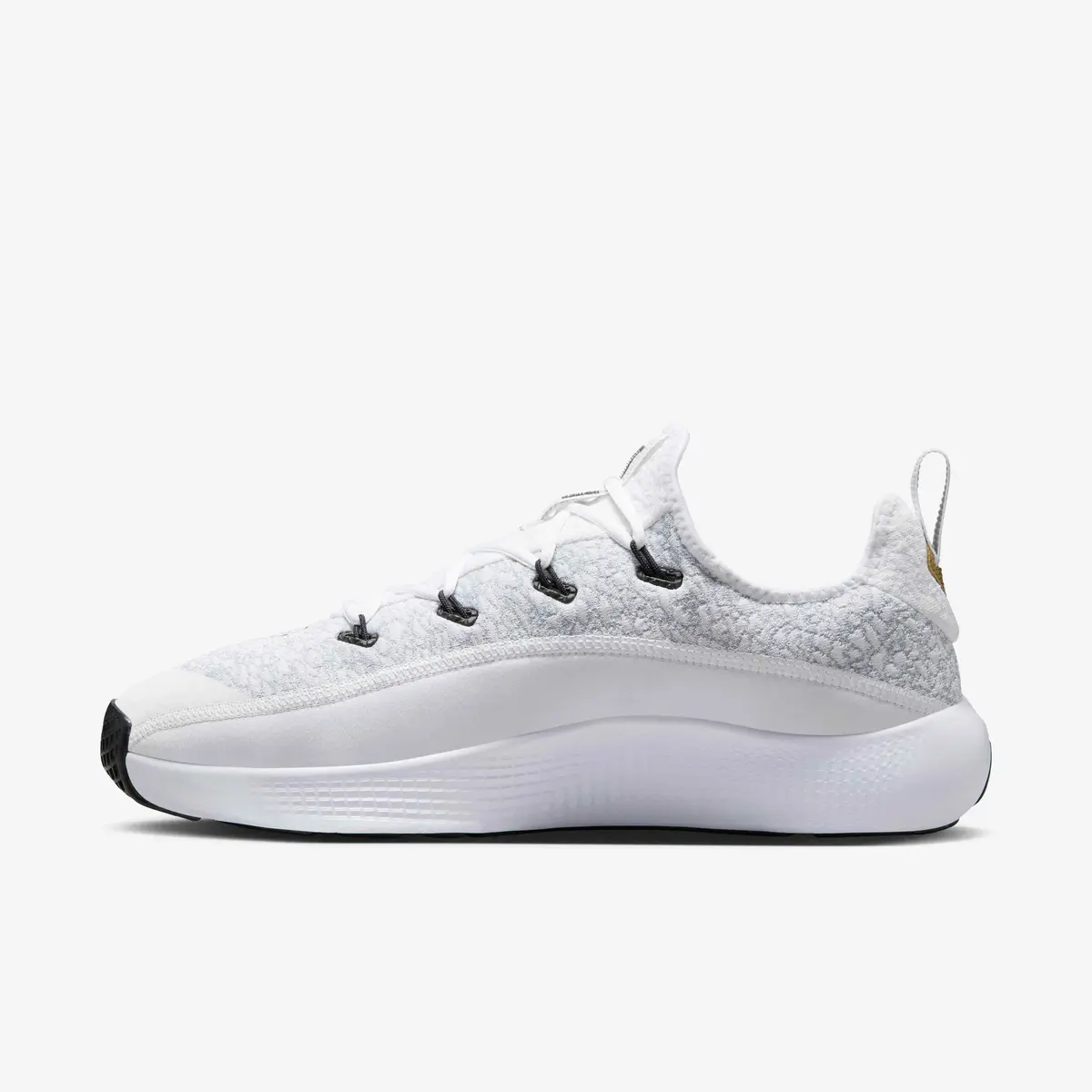 Кроссовки мужские Nike Lebron Tr 1