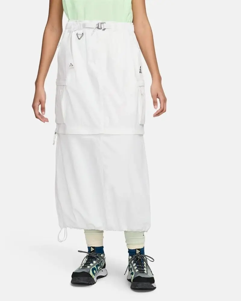 Шорты женские Nike ACG Smith Summit Zip-Off Skirt бежевые FN1969-121