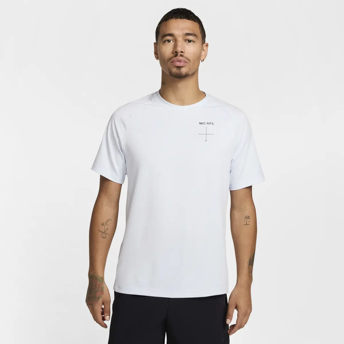 Футболка чоловіча Nike Aps Dri-Fit Adv Short-Sleeve Versatile Top