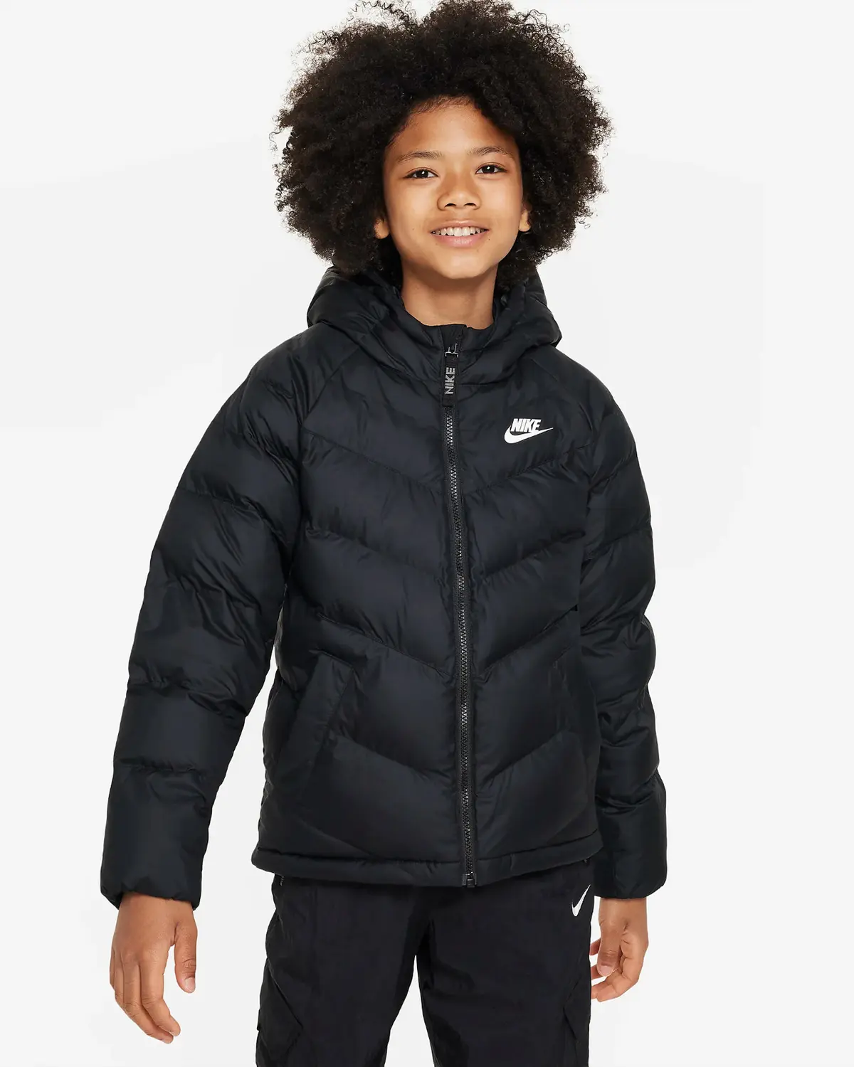 Куртка дитяча Nike Unisex Puffer Hooded Jacket чорна FN7730-010