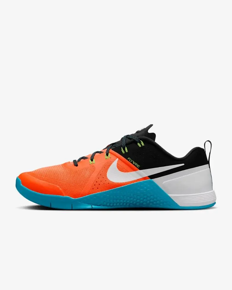 Кроссовки мужские Nike Metcon 1 OG оранжевые FQ1854-800