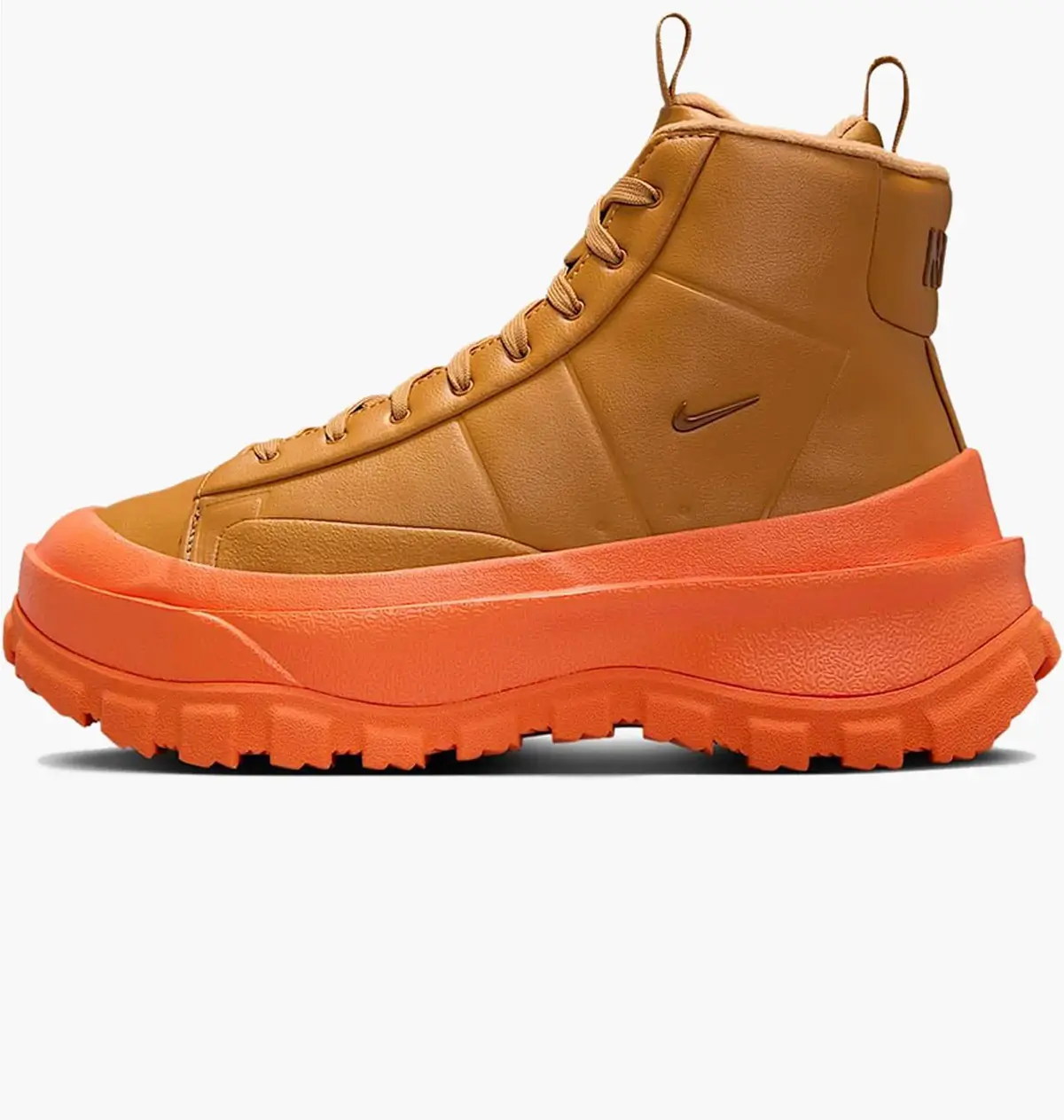 Кросівки жіночі Nike Blazer Roam Mid Winterized Brown