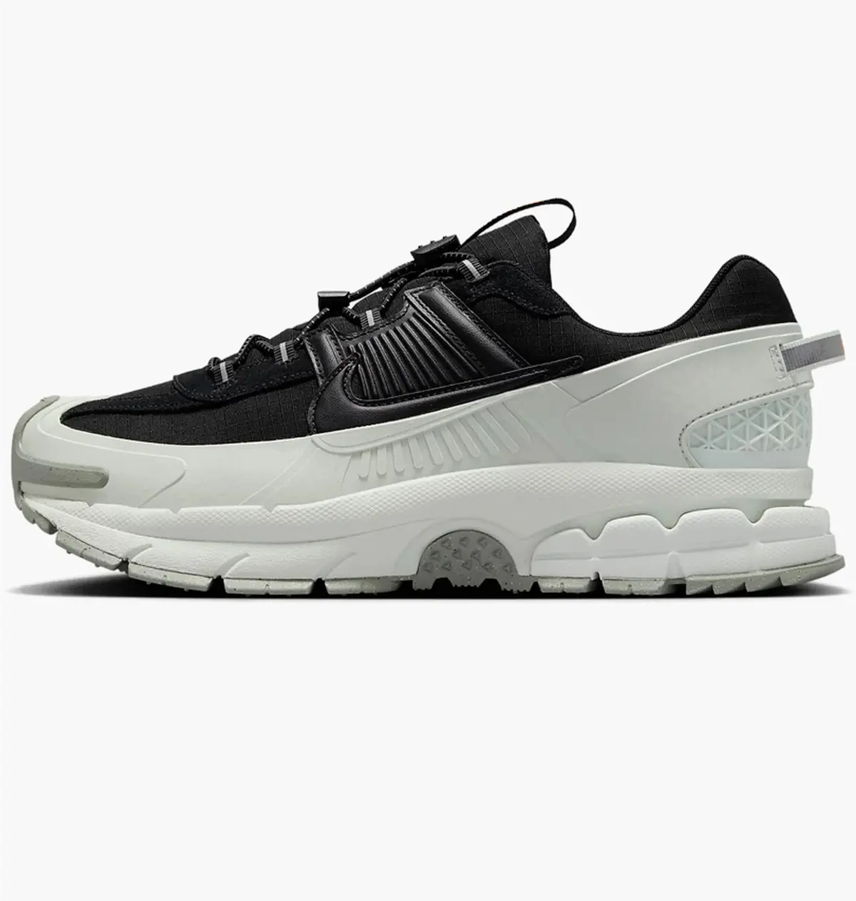 Кроссовки мужские Nike Zoom Vomero Roam