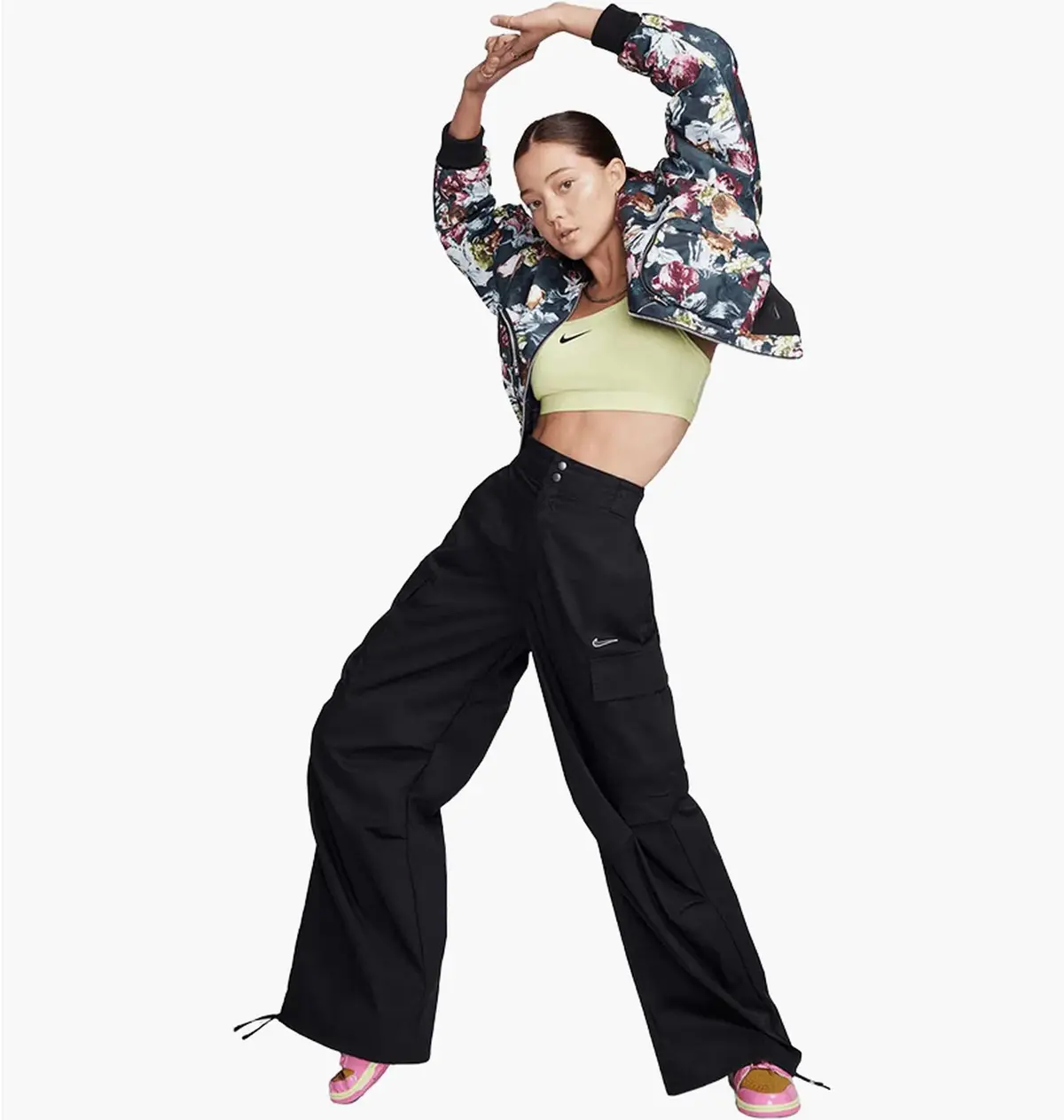 Брюки женские Nike W Wvn Os Pant Hr