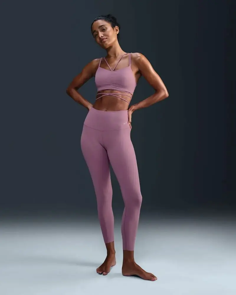 Спортивный костюм женской Nike Zenvy Strappy Wrap фиолетовый FV6508-523__FV7894-523