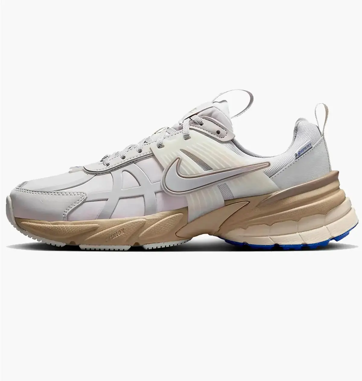 Кросівки для бігу жіночі Nike V2k Run Gore-Tex