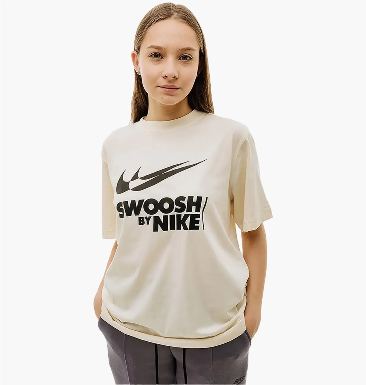 Футболка жіноча Nike W Tee Bf Gls