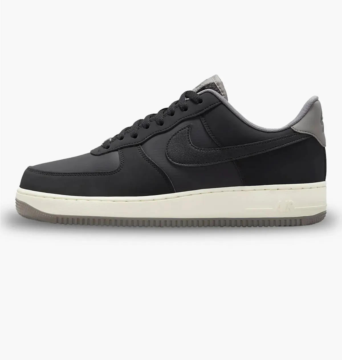 Кросівки чоловічі Nike Air Force 1 07 Lv8