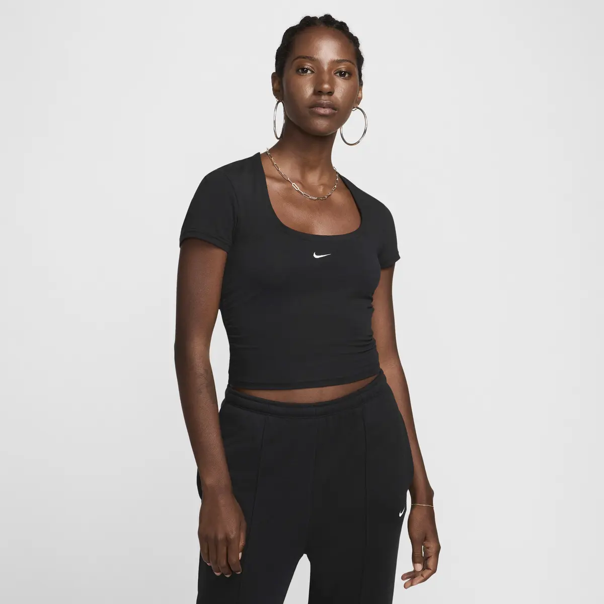 Футболка женская Nike Sportswear Chill Knitshort-Sleeve Square-Neck Top