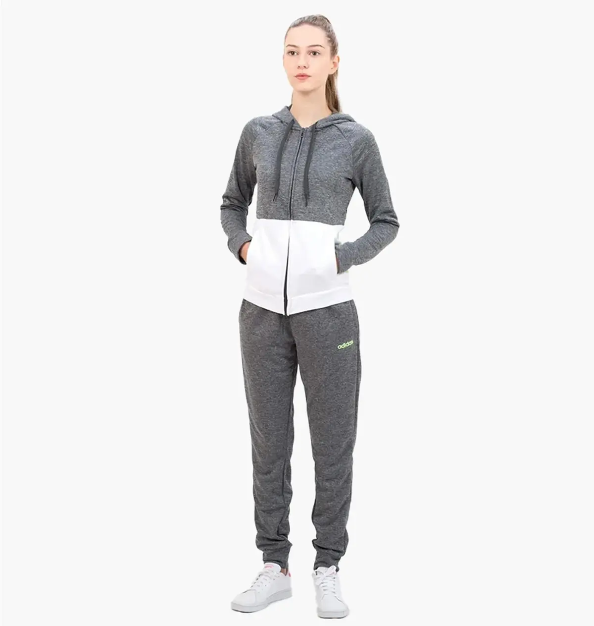 Спортивный костюм женской Adidas Wts Lin Ft Hood W