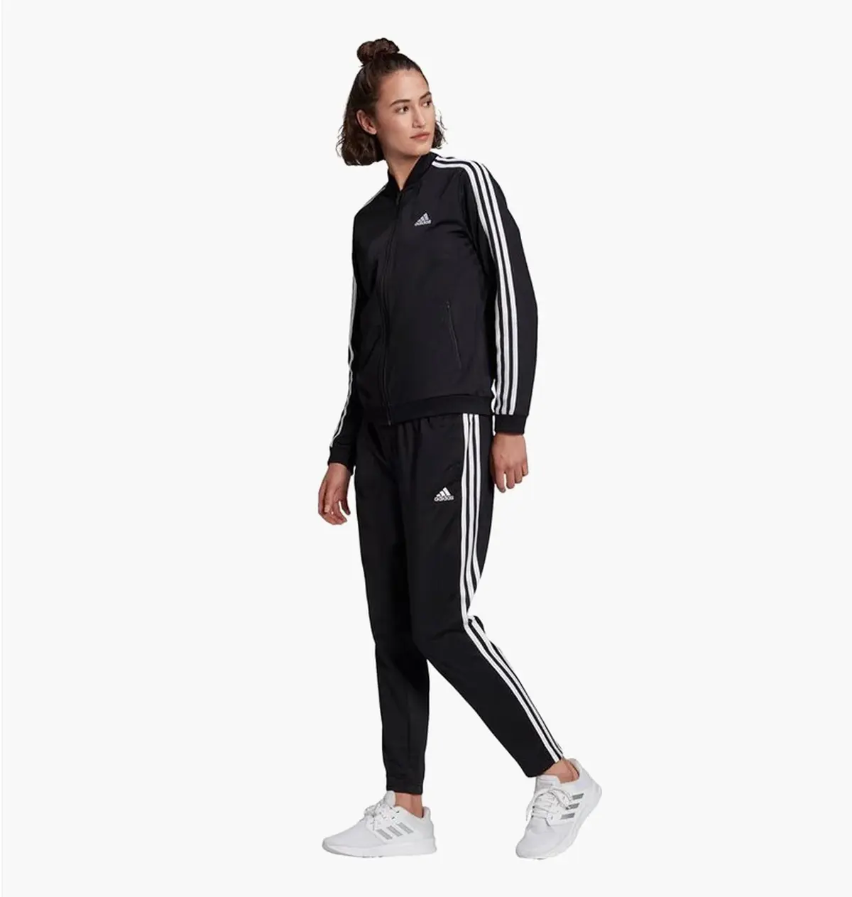 Спортивный костюм женской Adidas Essentials 3-Stripes Track Suit черный GM5534