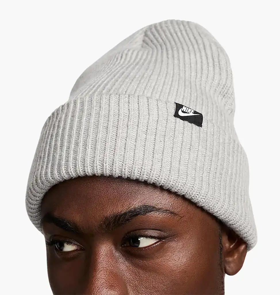 Шапка Nike U Nk Peak Beanie Tc Fut Lab L