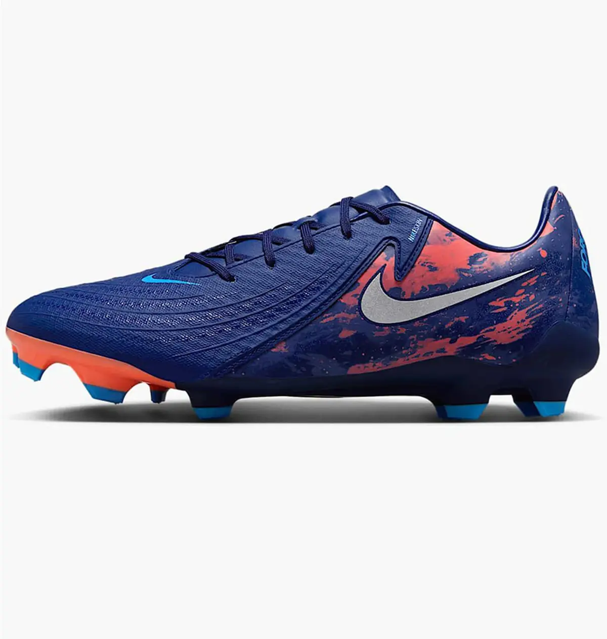 Бутси чоловічі Nike Phantom Gx Ii Academy Fg/Mg