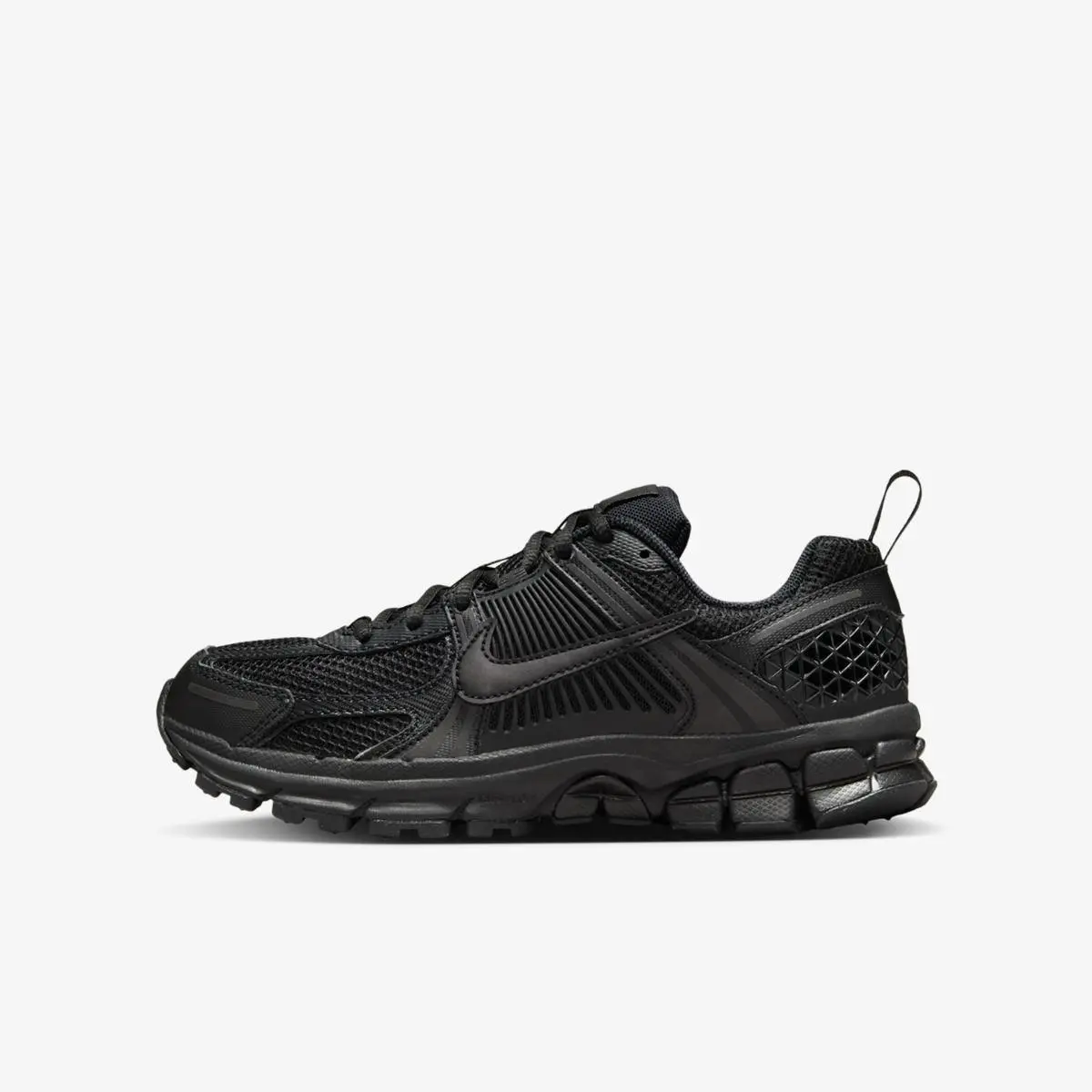 Кросівки дитячі Nike Vomero 5 (Gs)