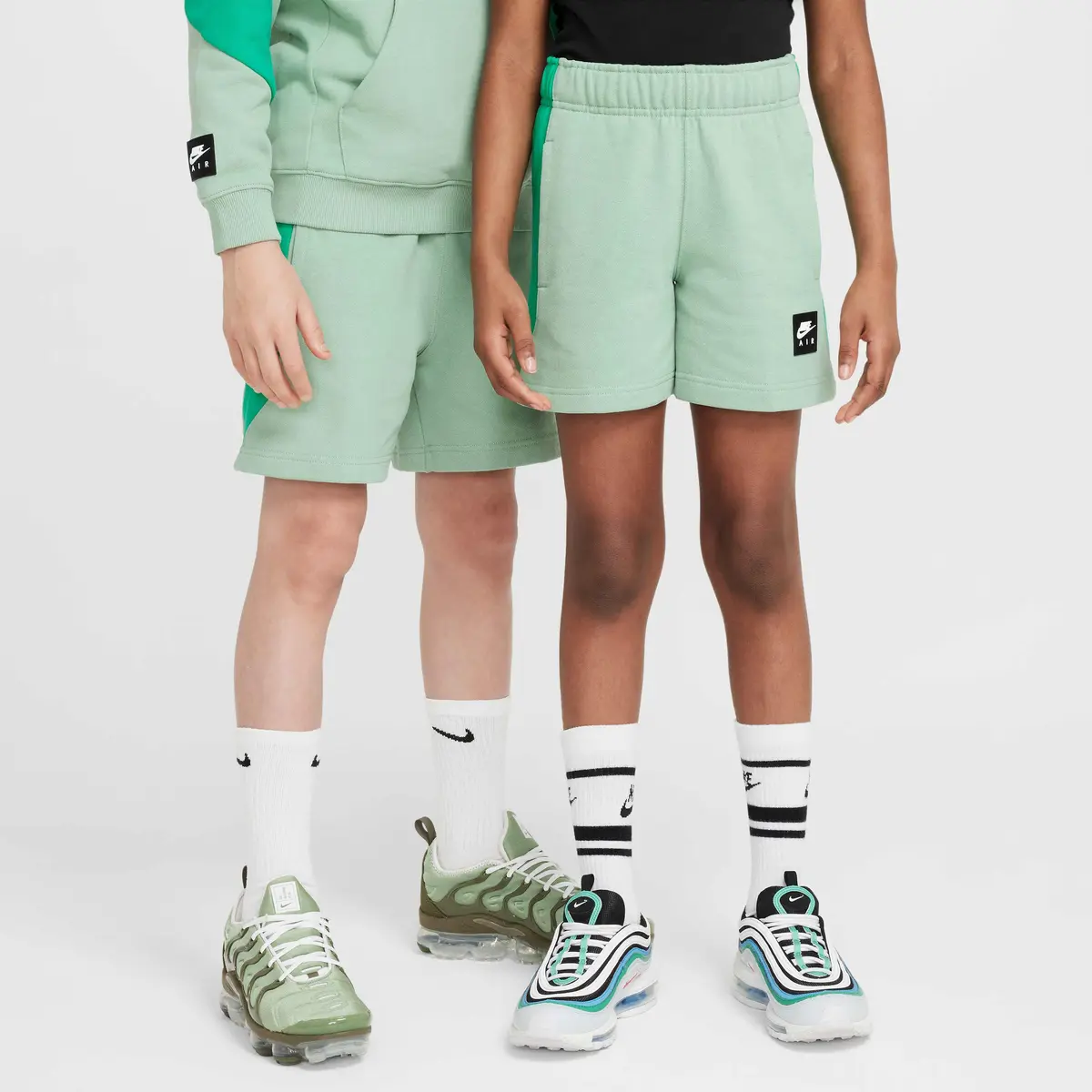 Шорты подростковые Nike Air Fleece Shorts