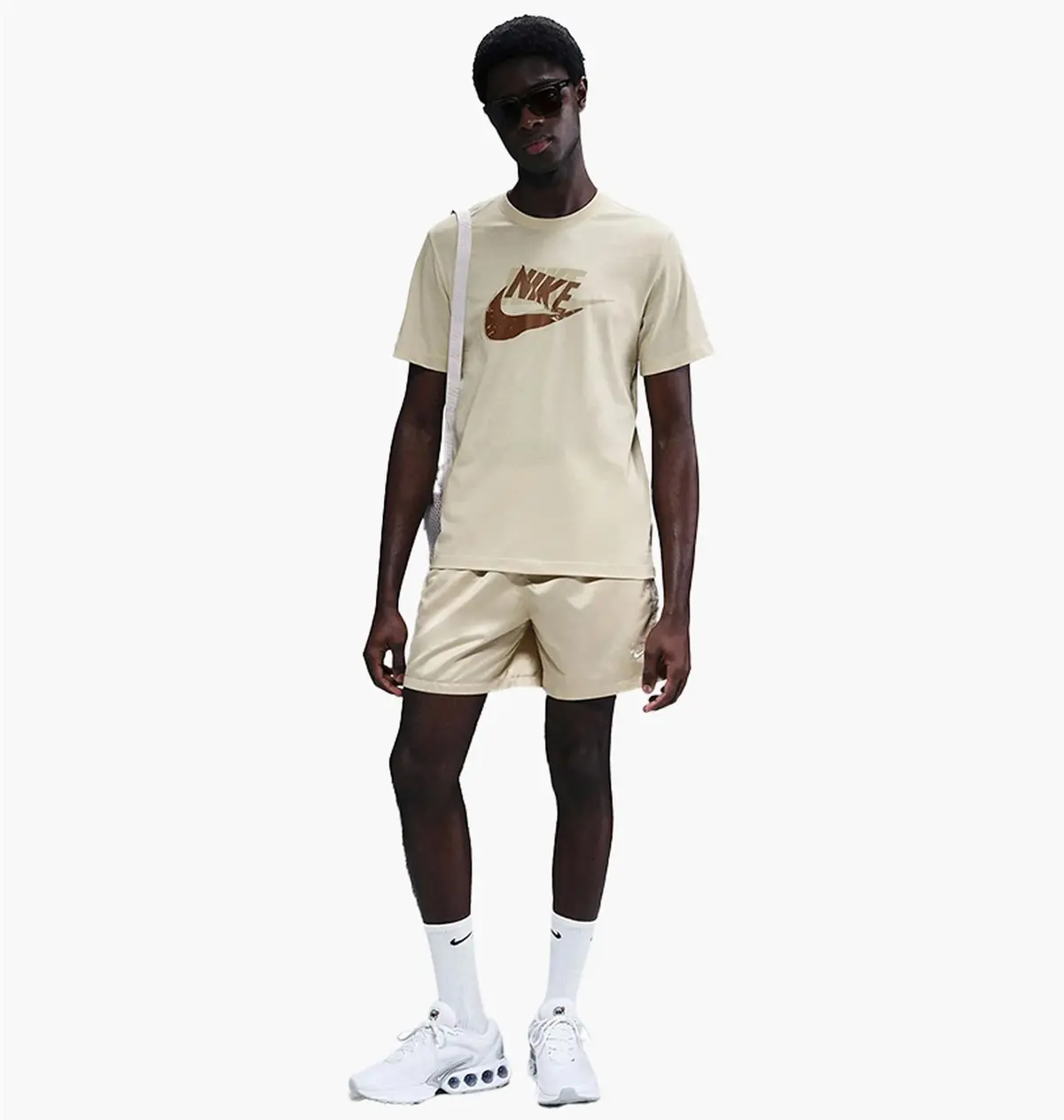 Футболка чоловіча Nike Nsw Tee 12Mo Futura Sp25 White
