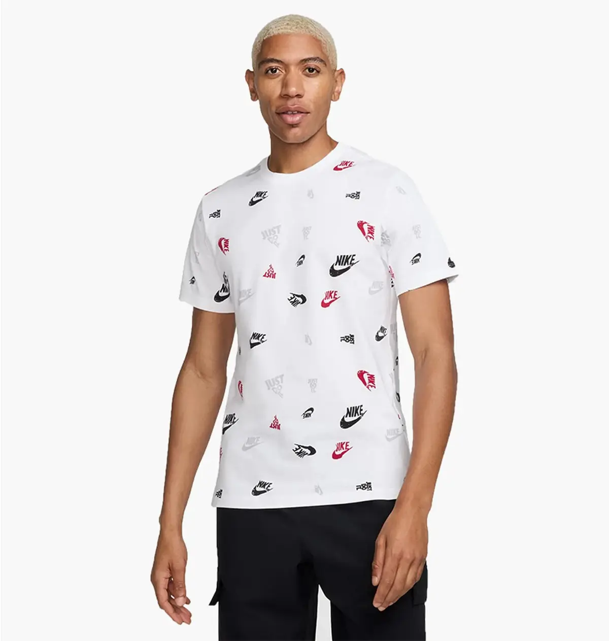 Футболка чоловіча Nike Sportswear