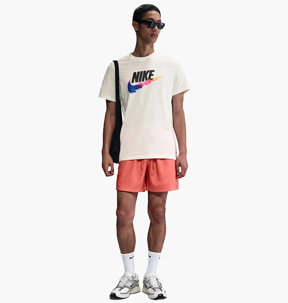 Футболка чоловіча Nike Nsw Tee 6Mo Ftra Sp25 Beige