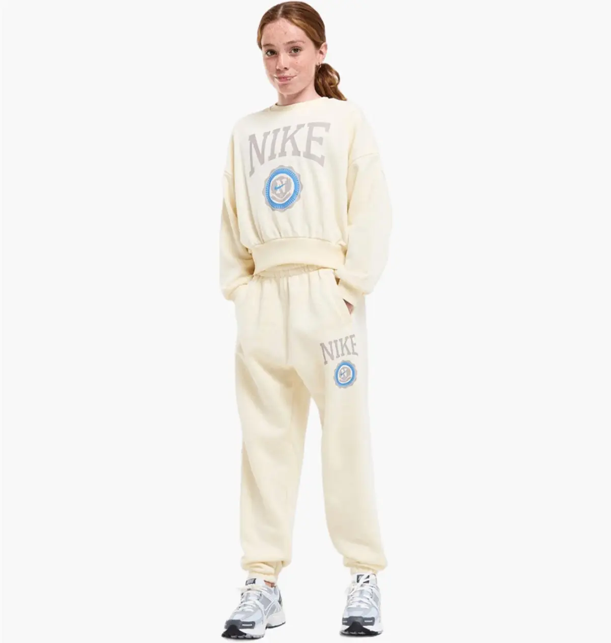 Спортивний костюм дитячий Nike Sportswear Club Fleece Beige