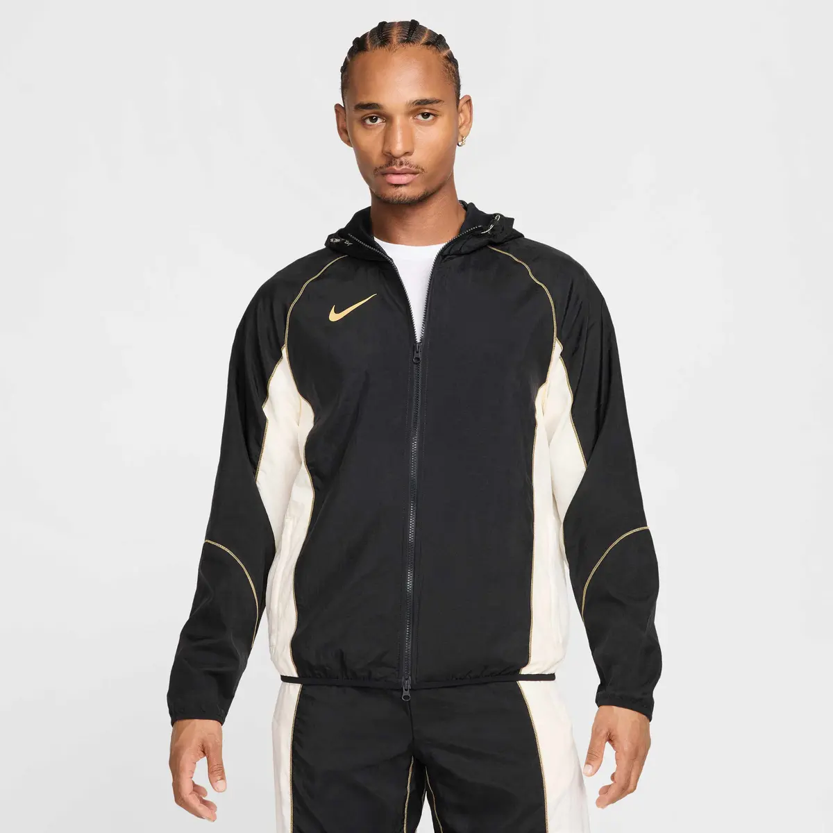 Вітровка чоловіча Nike Strike+ Water-Repellent Hooded