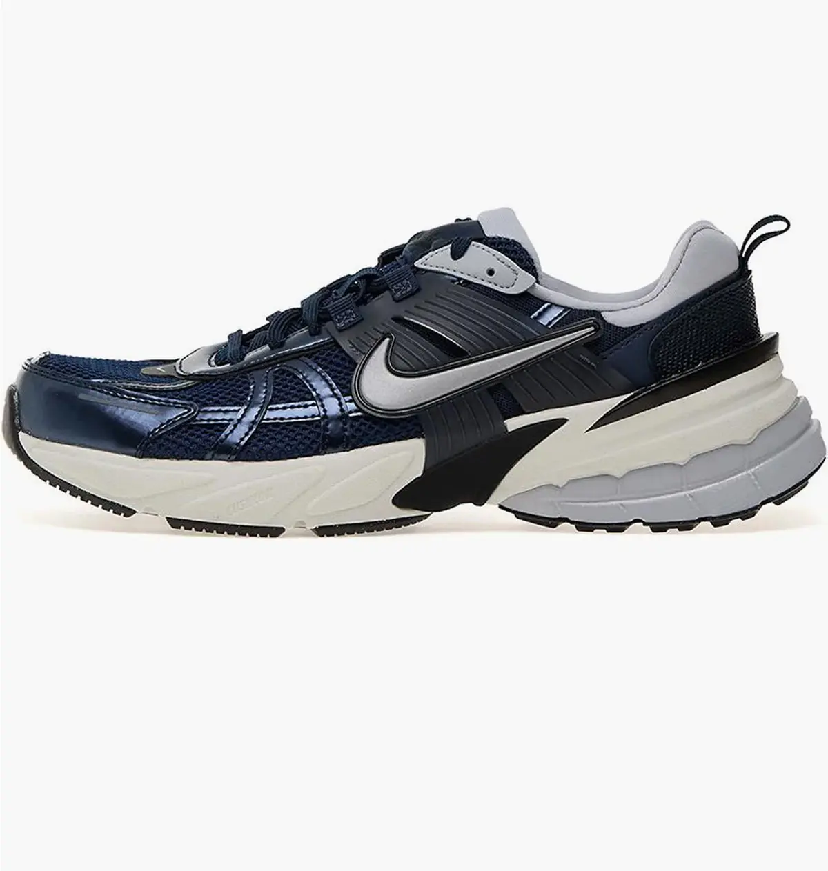 Кросівки для бігу чоловічі Nike V2k Run
