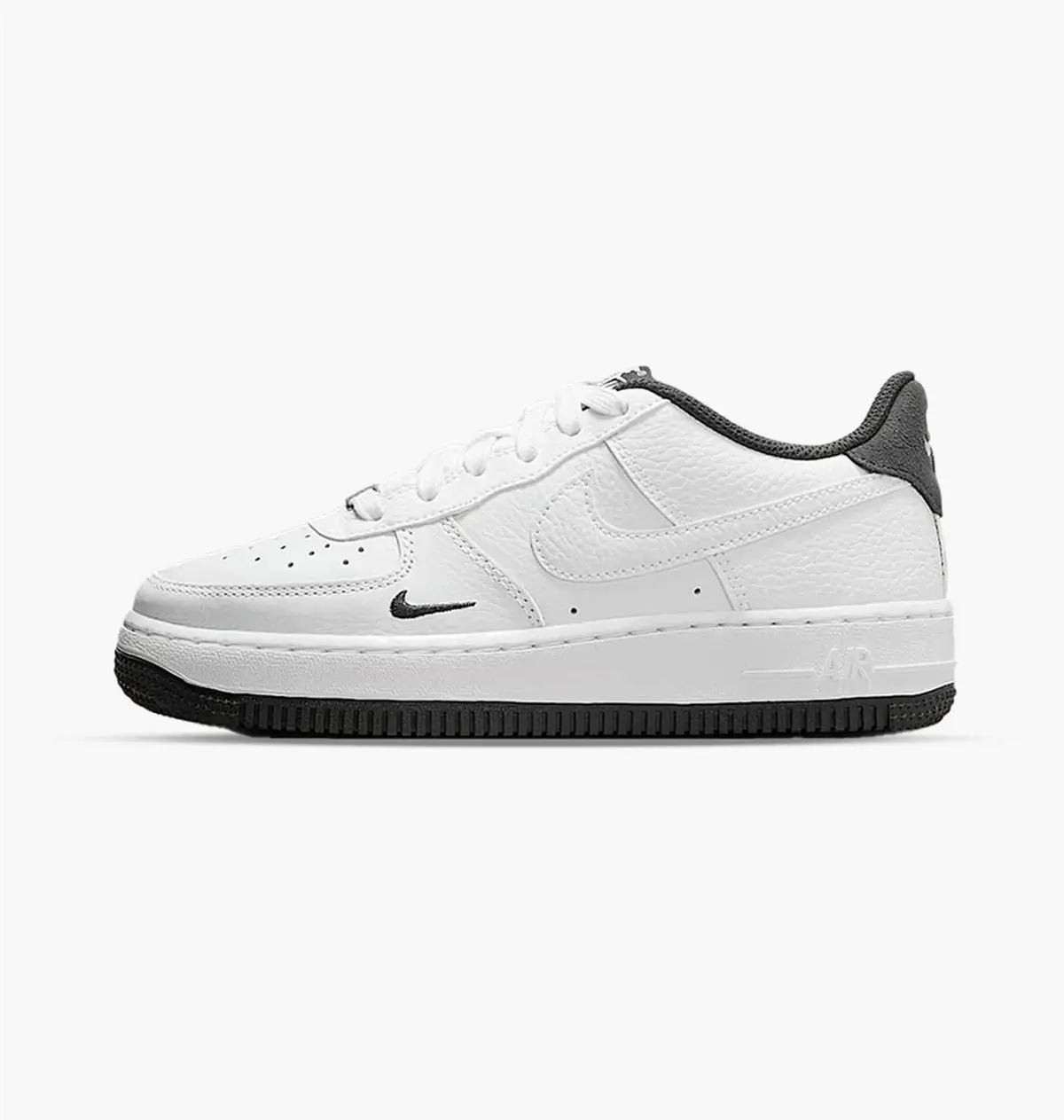Кроссовки подростковые Nike Air Force 1 07 Lv8