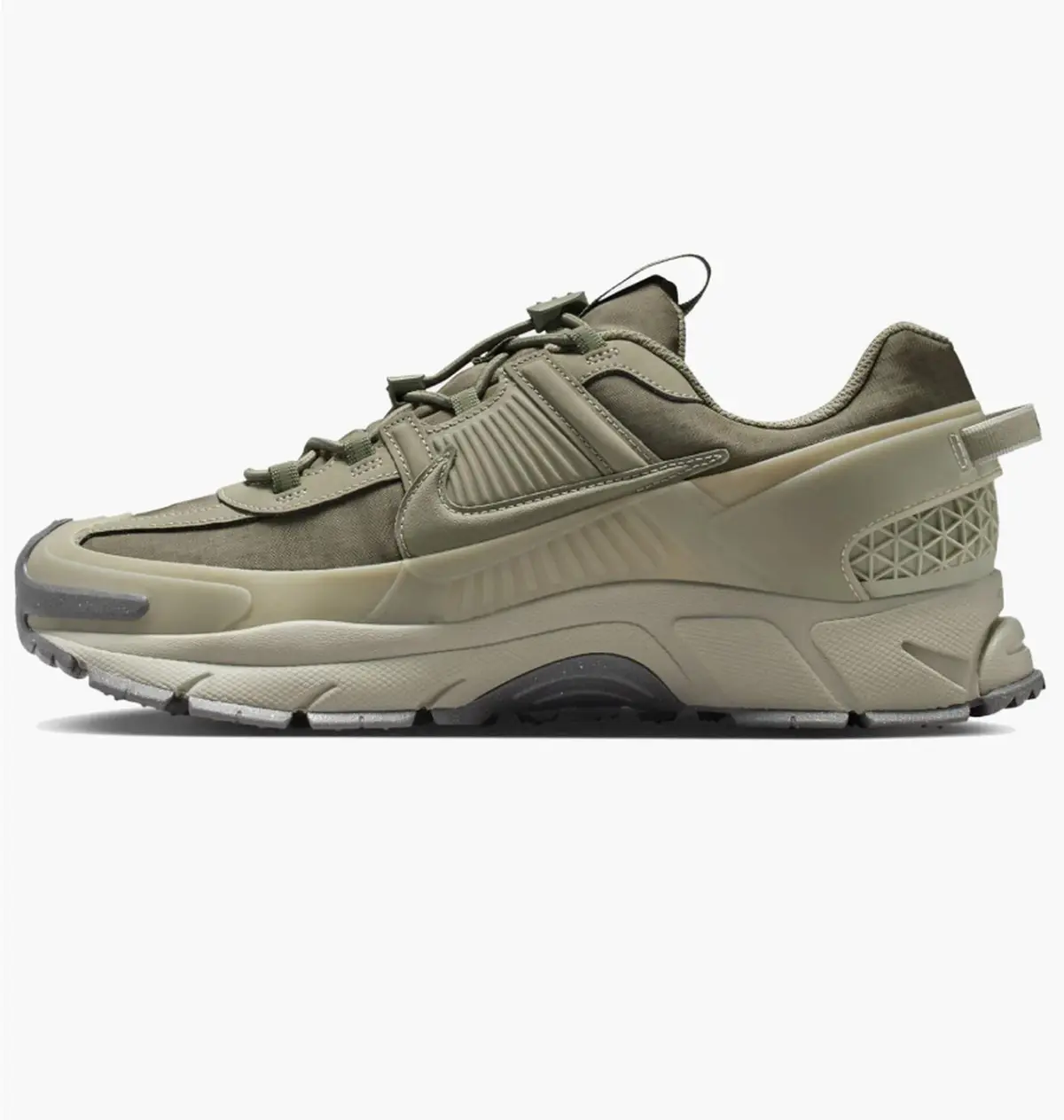 Кроссовки мужские зимние Nike Zoom Vomero Roam оливковые HJ4646-300